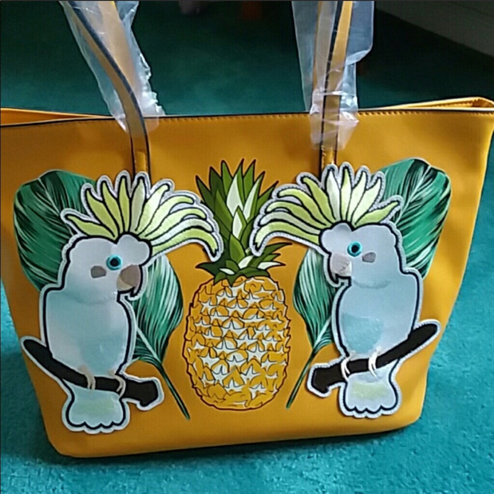 BNWOT Aldo Bag (Yellow pineapple parrot)